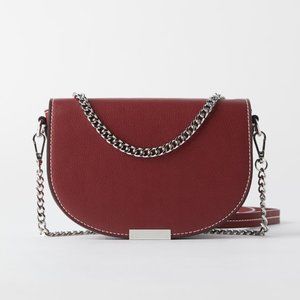 👛 Zara Red Oval Crossbody Bag 👛